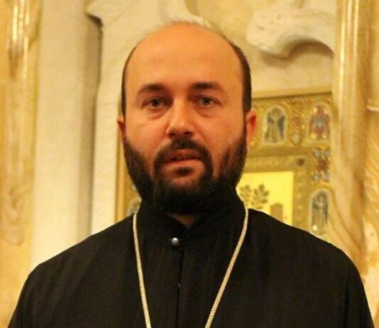 დეკანოზი ილია ჭიღლაძე: გახარია თვალთხარია გაკოტრებული “ოცნების” მესაფლავედ იქცევა