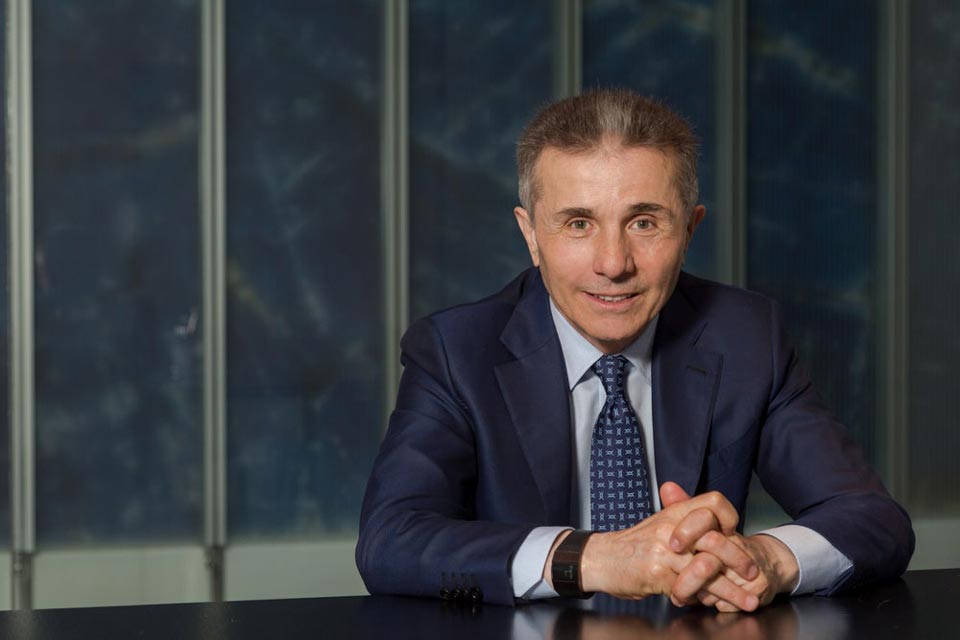 ბიძინა ივანიშვილის ადვოკატის განცხადება ამჯერად “მართულ საერთაშორისო მედიას” ეხება