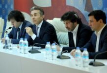 ივანიშვილის მარიონეტებს აწეული ყურები უხურთ. ხელისუფლების მკვდრადშობილი კამპანია – საკონსტიტუციო ცვლილებების ჩავარდნა ოპოზიციას უნდა დაბრალდეს