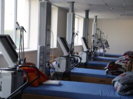 რუხის კლინიკაში ამ დროისთვის 14 პაციენტი მკურნალობს, მათ შორის ოთხი კორონავირუსით ინფიცირებულია