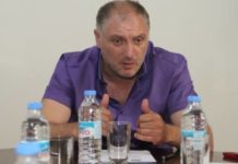 პარტია “ქართული ოცნებიდან” ბათუმის მუნიციპალიტეტის საკრებულოს წევრი თემურ კახიძე გარიცხეს