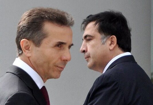 სააკაშვილის ხელისუფლების საქმიანობას 31% აფასებს დადებითად, ივანიშვილისას – 9 % IPSOS-ის კვლევა