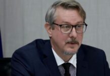 კარლ ჰარცელი: ქართული ოცნების” მიერ პარლამენტში ინიცირებულ ორ კანონპროექტი, რომელიც ოპოზიციისთვის დაფინანსების შეწყვეტას და “ნაციონალურ მოძრაობის” რეგისტრაციიდან მოხსნას ეხება,შეშფოთებას იწვევს