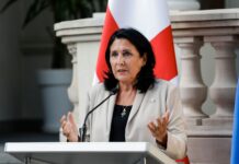სალომე ზურაბიშვილი დღეს ევროკავშირის წევრი ქვეყნების ელჩებს შეხვდება