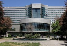 ეჭვი გვაქვს რომ აქ საავადმყოფო არ აშენდება” – რესპუბლიკურის ექიმების პროტესტი
