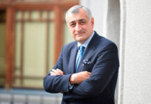 მამუკა ხაზარაძემ კახა კალაძეს სასამართლოში უჩივლა