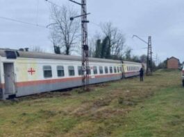 ნატანებთან სამგზავრო მატარებელი ლიანდაგებიდან გადავიდა – არავინ დაშავებულა