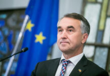 “როგორც ჩანს, საქართველოს მმართველი პარტია ევრაზიული ტირანიისკენ მიისწრაფვის” – აუსტრევიჩუსი რუსულ კანონზე