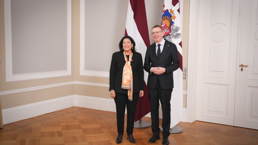 დავუდასტურე ლატვიის მხარდაჭერა საქართველოს მოსახლეობის დემოკრატიისა და ევროპული მომავლისკენ მისწრაფებისადმი – რინკევიჩი ზურაბიშვილთან შეხვედრაზე