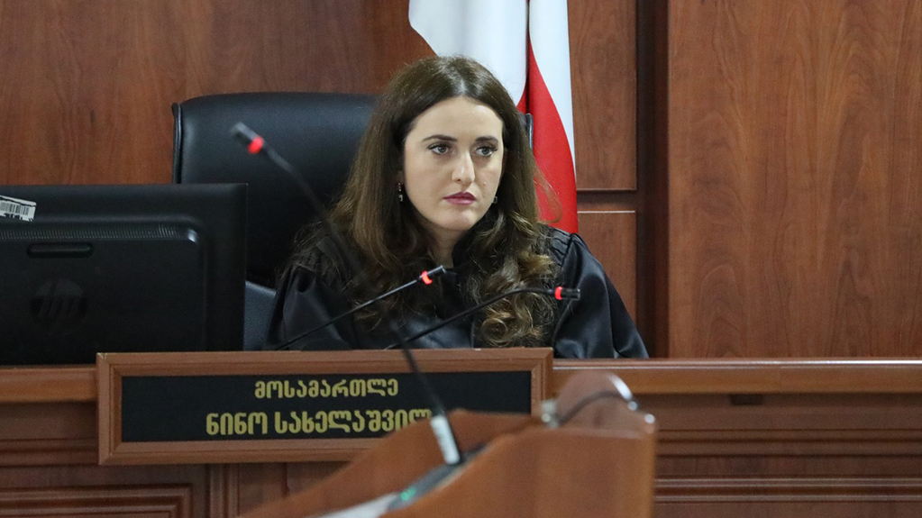 მოსამართლე, რომელმაც მზია ამაღლობელს პატიმრობა შეუფარდა, უვადო მოსამართლედ გაამწესეს