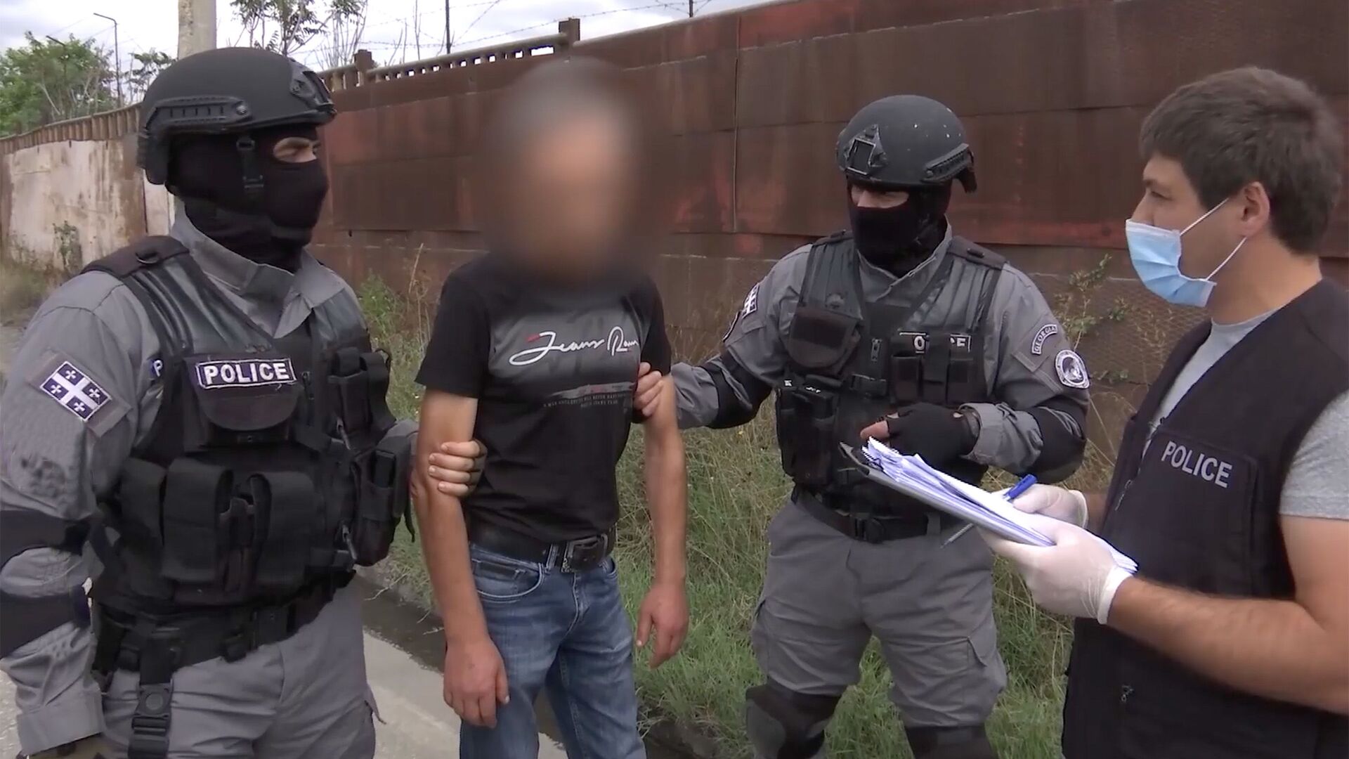 “ქურდულ სამყაროსთან” კავშირის გამო “კვატია”, “კვერცხა”, “გოტო” და კიდევ 4 პირი დააკავეს