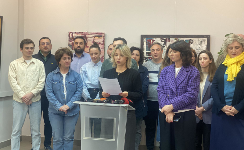 “არ ვაპირებთ რუსული კანონებით ცხოვრებას და ბოლომდე გავუწევთ წინააღმდეგობას ქართველი ხალხის დევნის აქტს” – არასამთავრობოები “ოცნების” ახალ კანონპროექტზე