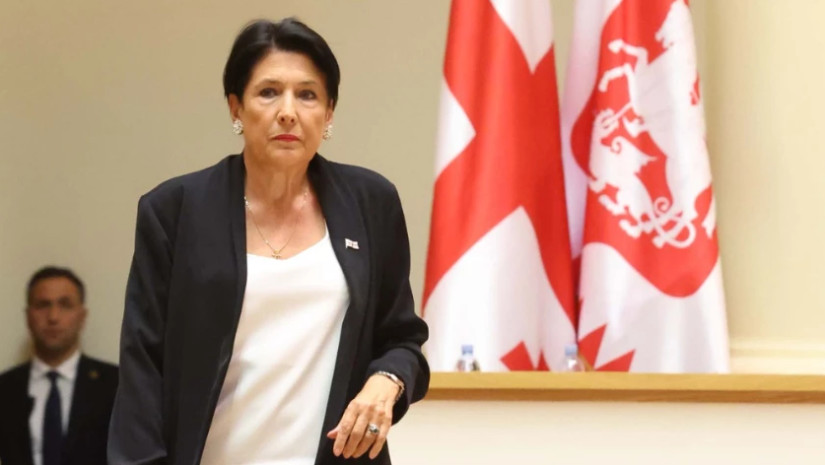 “თქვენ კიდევ შეგიძლიათ გონზე მოხვიდეთ, სანქციები შეიძლება თქვენც დაგეწიოთ” – ზურაბიშვილი რეპრესიებში მონაწილე საჯარო მოხელეებს