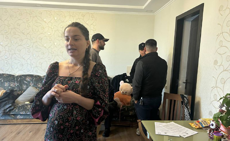 მარიამ ბაჯელიძის ბინაში ჩხრეკა დასრულდა