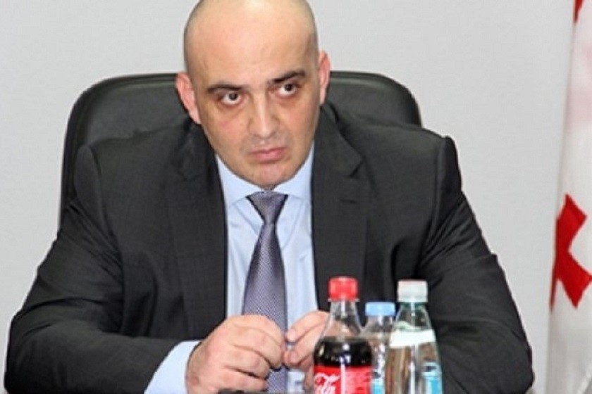 ოთარ ფარცხალაძის გვარი ე.წ. კანონიერი ქურდის ძმის, ლევან ჯანგველაძის შეკვეთილი მკვლელობის საქმეში ფიგურირებს