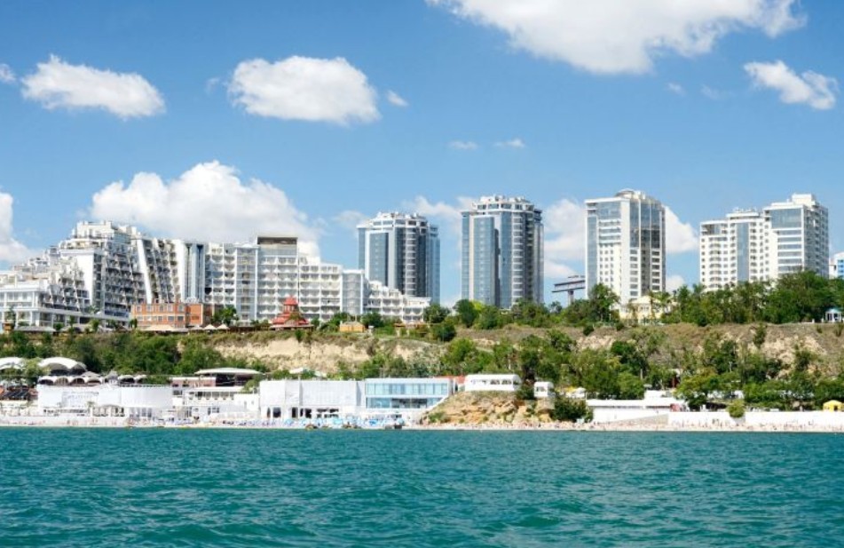 ოდესის სანაპიროსთან ცურვის დროს სამი დამსვენებელი აფეთქებების შედეგად დაიღუპა