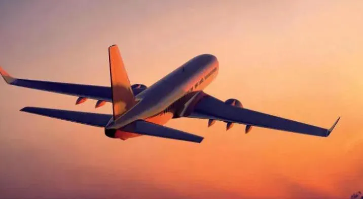 NATO მზადაა საჰაერო სივრცის დარღვევის შემთხვევაში რუსული თვითმფრინავები ჩამოაგდოს-Bloomberg