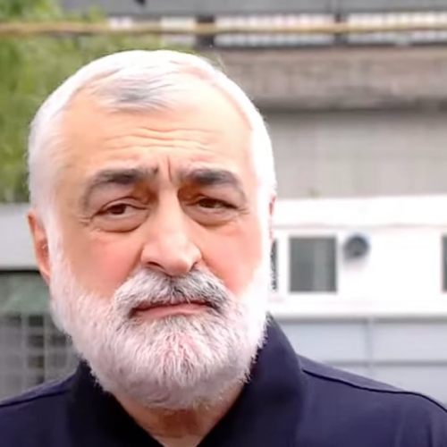 მამუკა ხაზარაძემ რუსთავის ციხე დატოვა