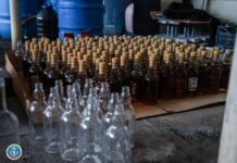 საგამოძიებომ 75 137 ბოთლი კუსტარულად დამზადებული სასმელი ამოიღო – დააკავეს 7 პირი