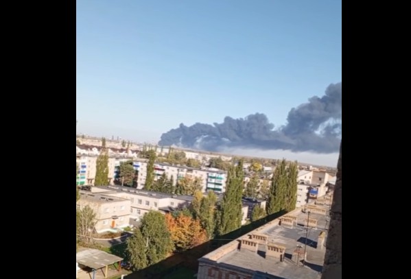 უკრაინელებმა ბაშკირეთში უდიდეს ნავთობგადამამუშავებელ ქარხანას დაარტყეს