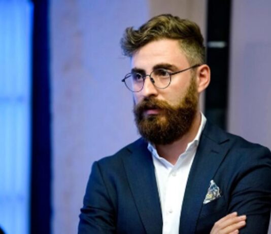 “ოცნება” ოპოზიციაში განხეთქილების შემოტანას ცდილობს – ბუტიკაშვილი პარტიების აკრძალვაზე