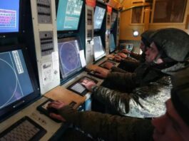 კრემლს საზენიტო ტყვიამფრქვევები იცავენ – უკრაინული დრონები წუხელ მოსკოვს უტევდნენ