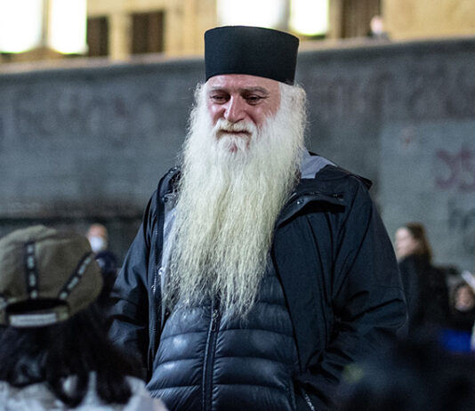 არქიმანდრიტი დოროთე ტაძრის წინამძღვრის მოვალეობიდან გაათავისუფლეს