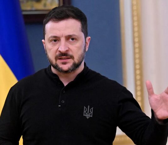 რუსეთის მასიური საჰაერო იერიშის შედეგად, კიევში აზერბაიჯანის საელჩოს შენობა დაზიანდა – ზელენსკი