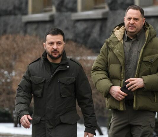 ვოლოდიმირ ზელენსკის ბრძანებით, ანდრეი ერმაკი თანამდებობიდან გათავისუფლებულია