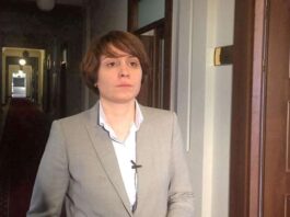 ხოშტარია- მახსოვს ყველა „ქოცის“ ცინიკური სახე, გახარიას გაღმერთება, თვალდათხრილი ადამიანების შეურაცხყოფა, გუშინ კი ვნახე, როგორ იზეიმა სიმართლემ