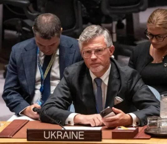 “უკრაინას კი არა, ბლითში ხვრელს მიიღებთ!..” – ანდრეი მელნიკი