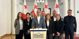 რაც R2-მა დებატების ნაცვლად შემოგვთავაზა, ფარსია – “გახარია საქართველოსთვის”