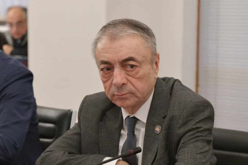 ვინც მათ ნარატივს არ ატარებს, პირად მტრად მიაჩნიათ- თენგიზ შარმანაშვილი