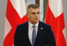 დოქები რატოა არ ვიცი. უფრო გრაფინია – მდინარაძე რიყის დოქებზე