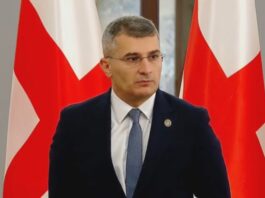 დოქები რატოა არ ვიცი. უფრო გრაფინია – მდინარაძე რიყის დოქებზე