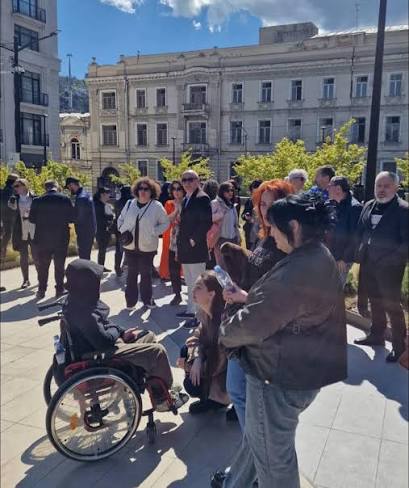 დიუშენის სამკურნალო მედიკამენტი “ჯივინოსტატი“ თბილისში მომდევნო კვირას ჩამოვა