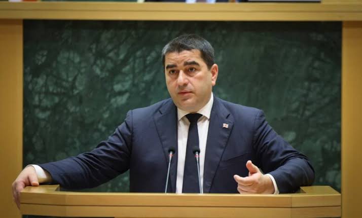 ბრიუსელის უსინდისობის პატიმრები არიან – პაპუაშვილი რეჟიმის პატიმრებზე